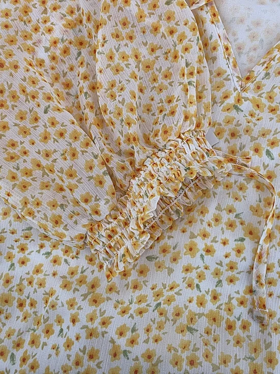 Joie Yellow Floral V-Neck Peasant Blouse Short Sleeve Womens Size Small - Picture 8 of 13